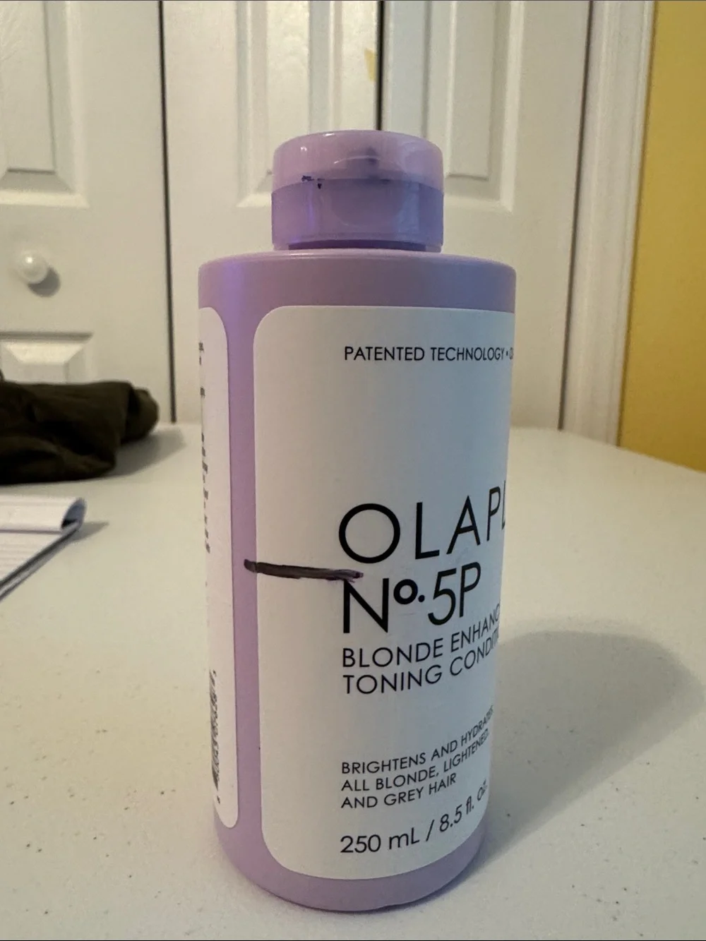 OLAPLEX No.5P Blonde Enhancer Toning Conditioner